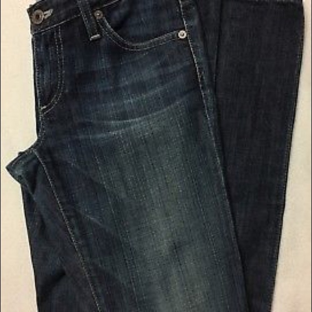 AG STILT LOW RISE DK WASH CIGARETTE JEANS SIZE 26